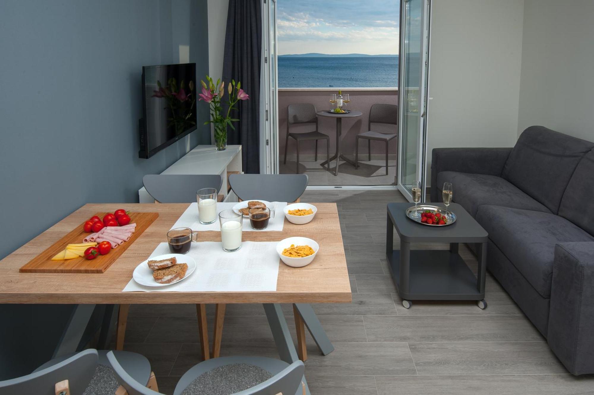 Seaside Luxury Suites Podstrana Oda fotoğraf