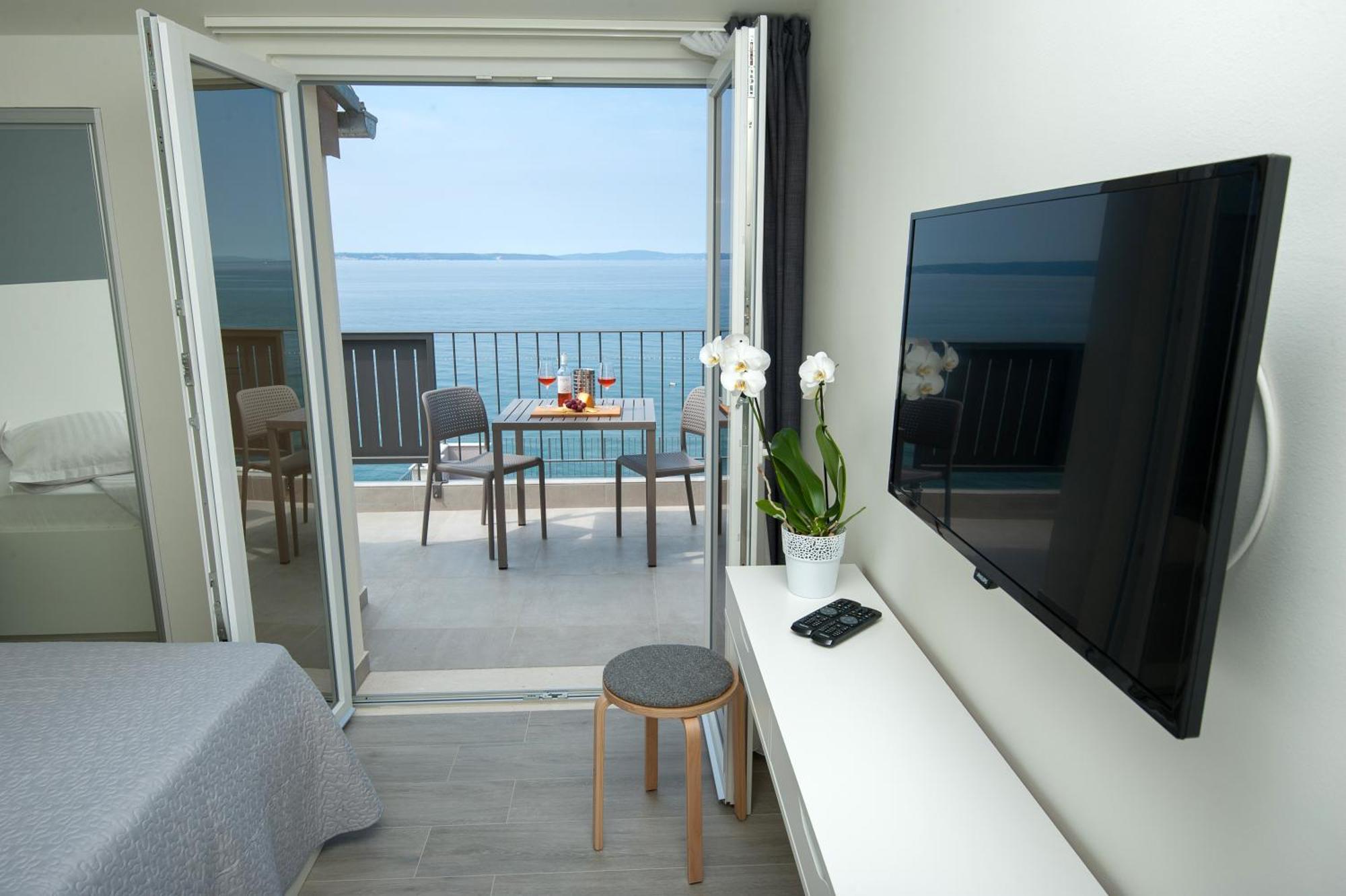 Seaside Luxury Suites Podstrana Oda fotoğraf